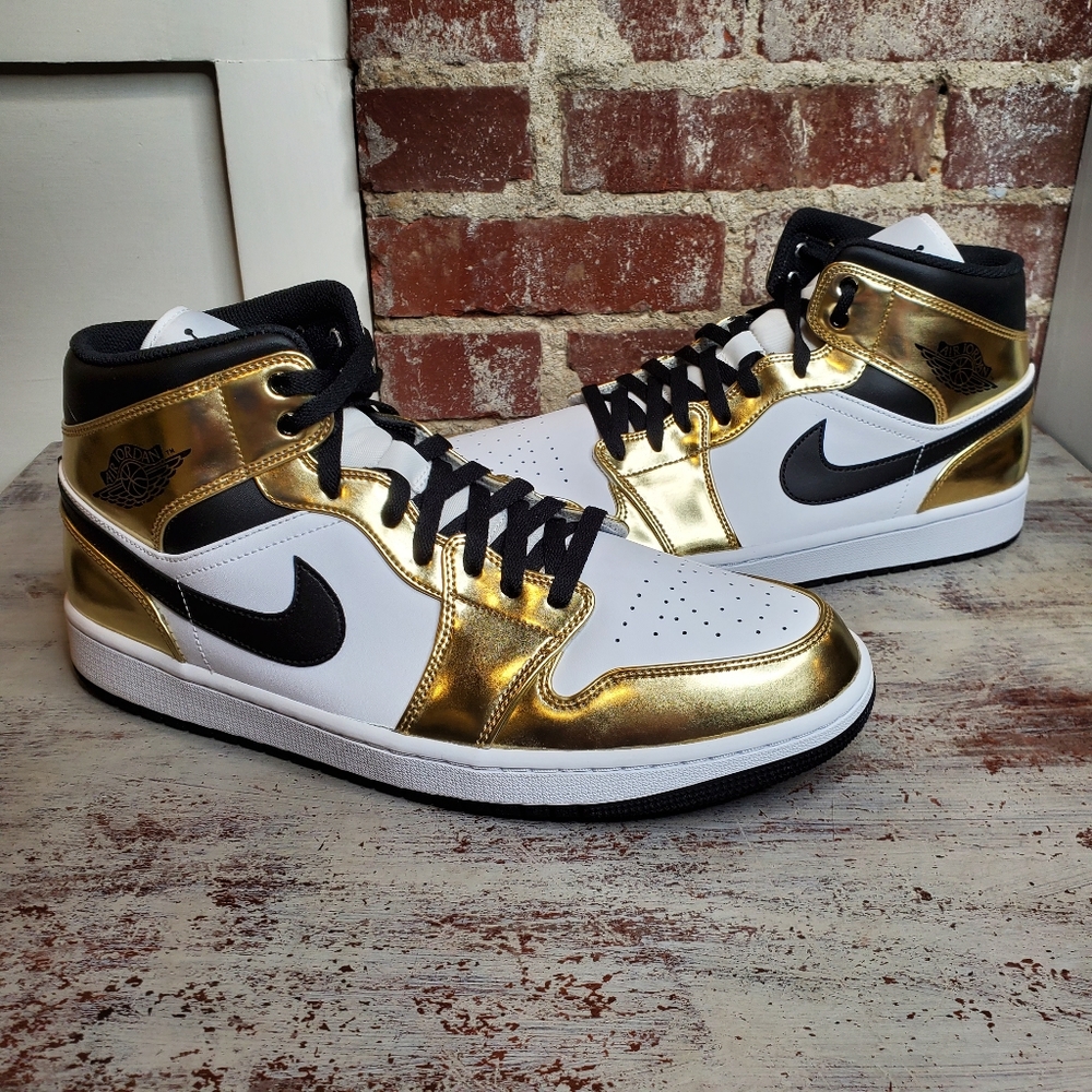 Jordan 1 Mid Metallic Gold Size 13 NEW